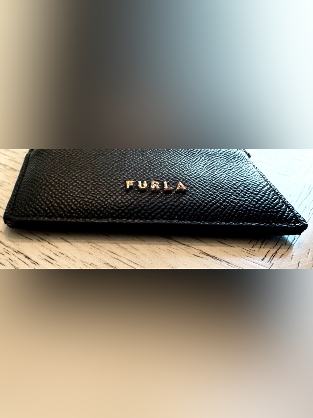 Furla Black Textured Leather Card Holder Gold Tone Logo Card Case - Picture 5 of 10